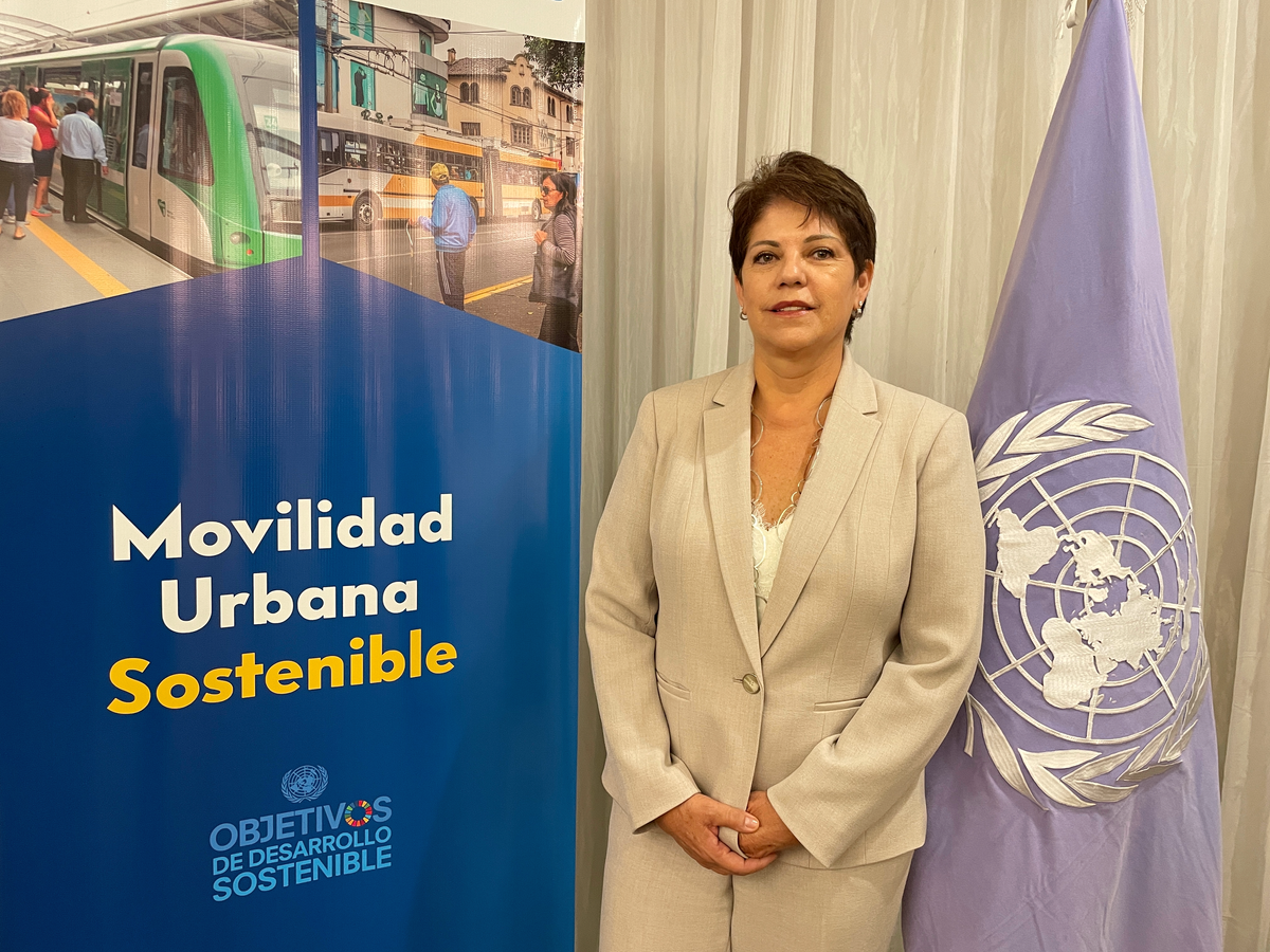 Mónica Siles: ‘El reto para cumplir los ODS es promover ciudades sostenibles a través del transporte público’