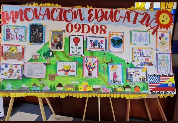 Carteles elaborados por estudiantes en Guayaquil