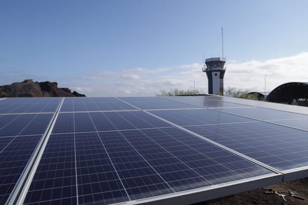 Proyecto de energía solar en Galápagos
