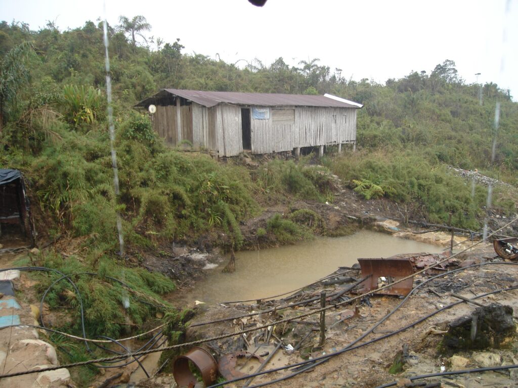 En el 2006 ya se veía la presencia de minería ilegal en el sector San Luis. Foto: cortesía Rodrigo Cisneros Vidal