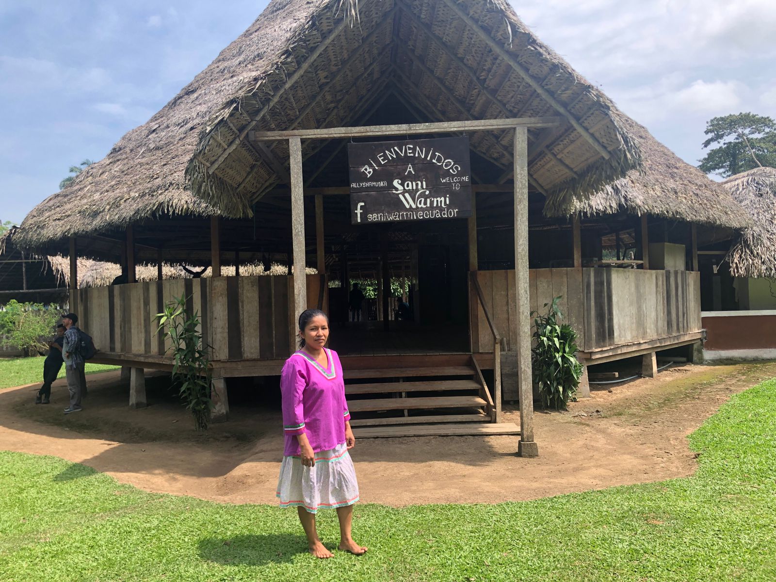 Las mujeres de la comunidad de Sani Isla promueven el servicio de turismo comunitario. Foto: Isabel Alarcón